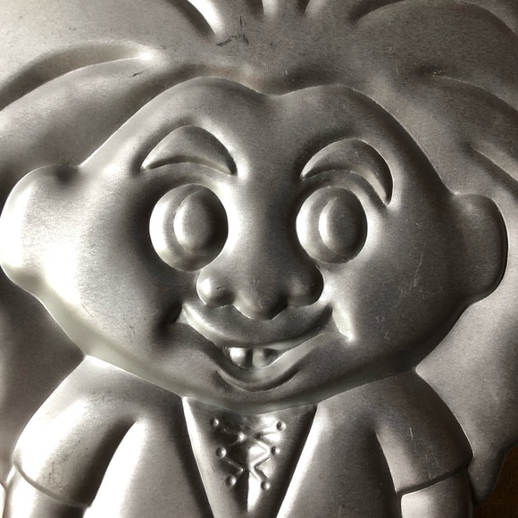 Vintage 1992 Wilton Cake Pan TROLL - Picture 2 of 9